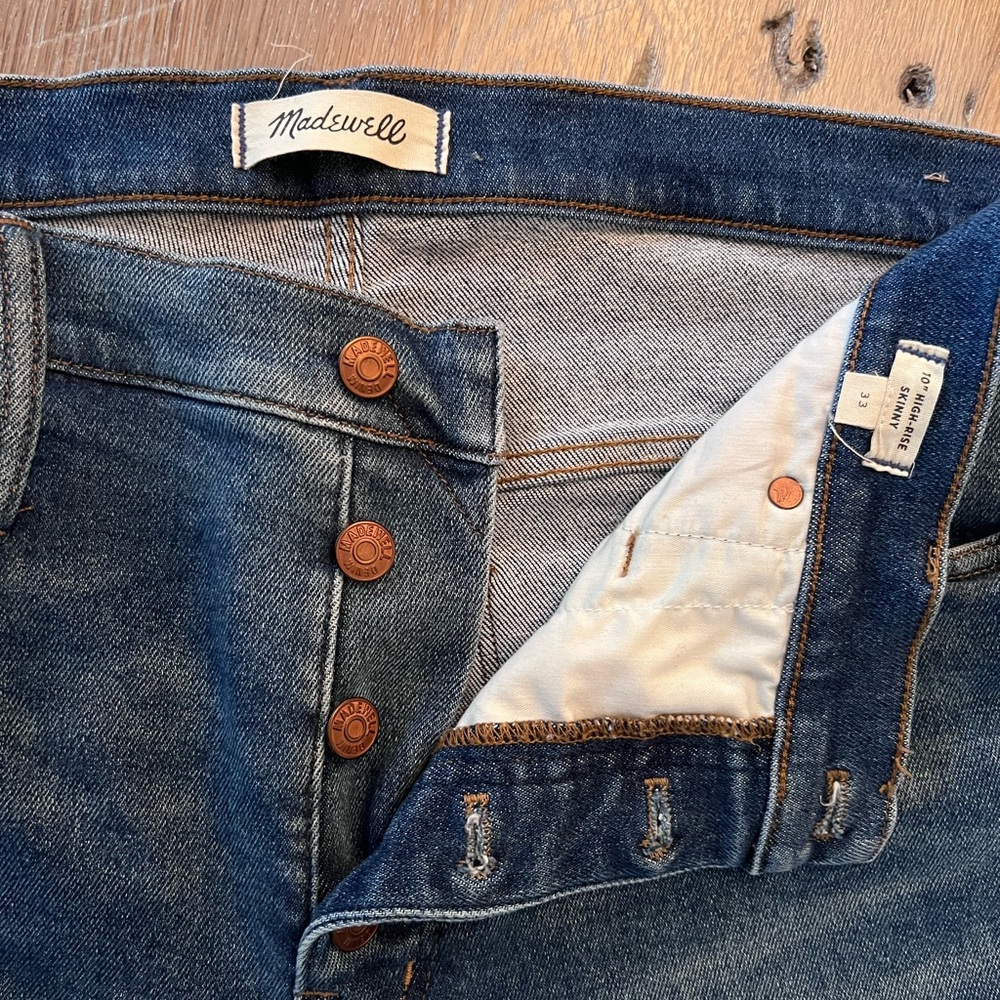 Madewell size 33 high rise skinny jeans - Picture 4 of 7